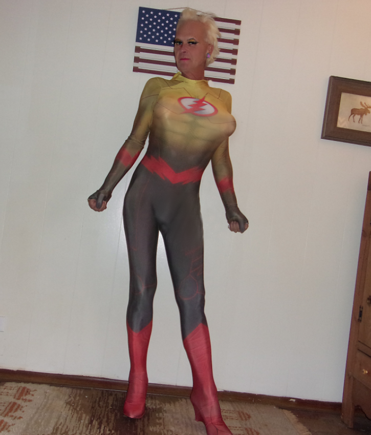 TransSuperGurl's tweet photo. https://t.co/bWULQeH218
