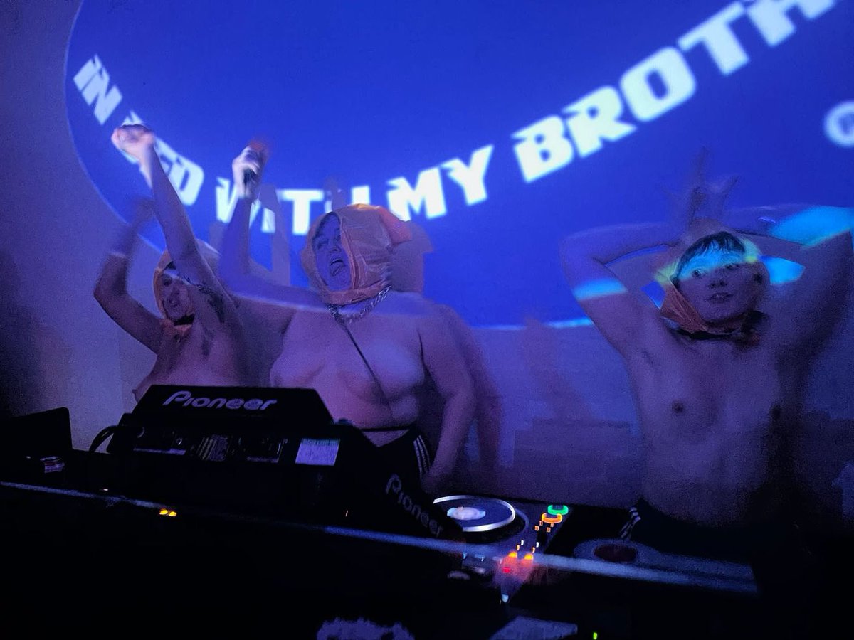 IN BED WITH MY BROTHER tweet media