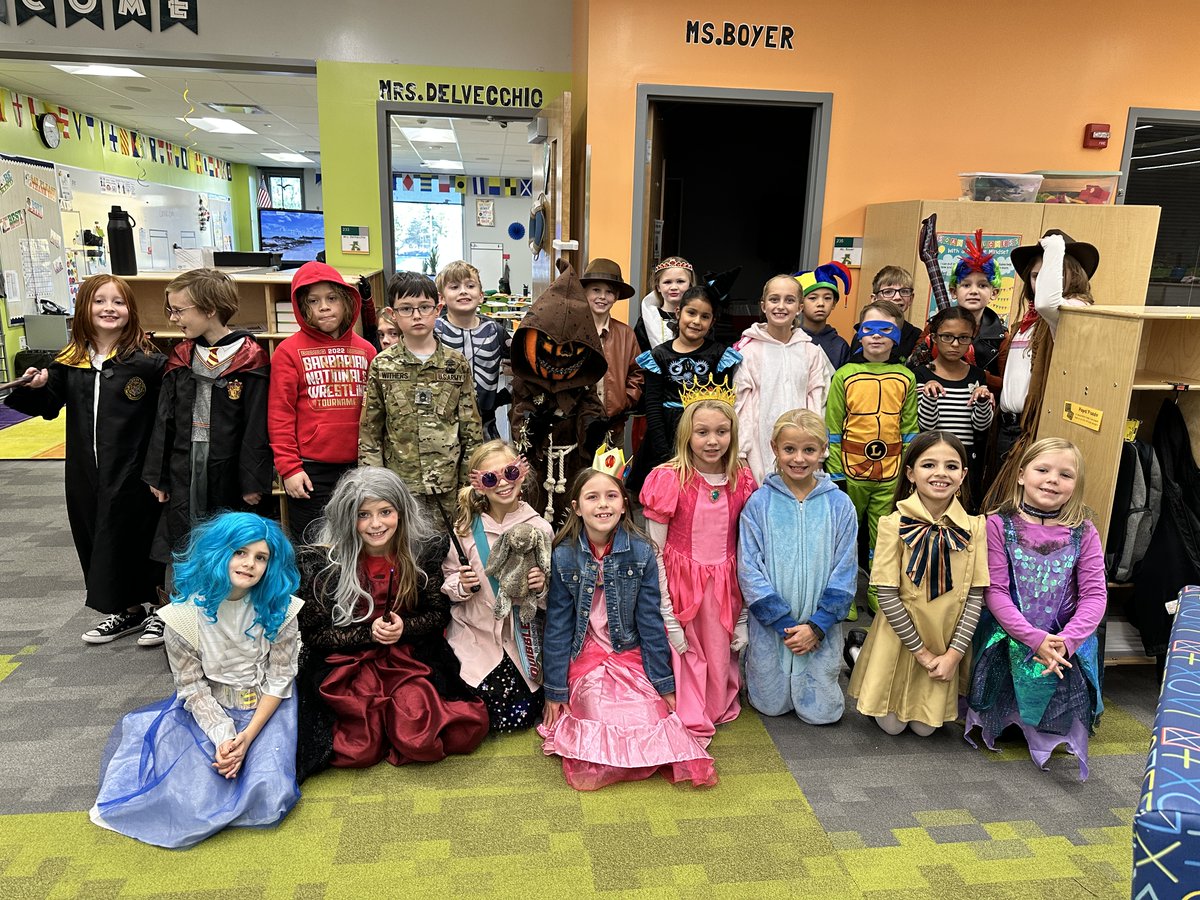 DelVNord's tweet photo. Halloween fun! https://t.co/IqT9PCk8Xm