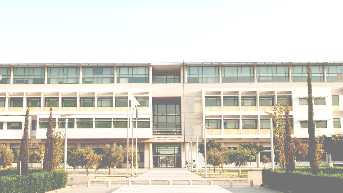 Ψήφισμα της Συγκλήτου για τον πόλεμο στη Λωρίδα της Γάζας

Ως το παλαιότερο ανώτατο πνευματικό ίδρυμα της Κύπρου δεν μπορούμε να μείνουμε απαθείς στα όσα τραγικά διαδραματίζονται εσχάτως στη γεωπολιτική γειτονιά μας.

Διαβάστε ολόκληρο το ψήφισμα: bit.ly/46YMW4f