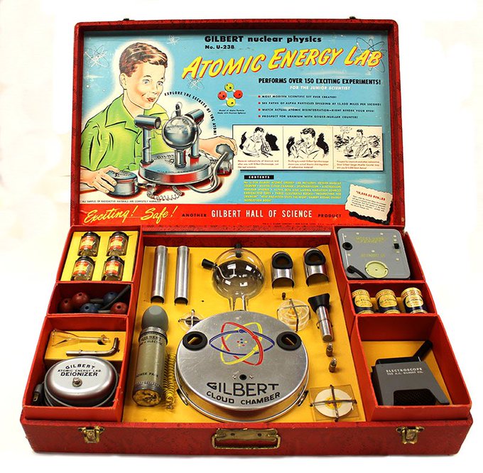 Believe it or not, in the years 1950-1951, the A. C. Gilbert Company distributed the Gilbert U-238 Atomic Energy Lab, a toy kit allowing kids to make nuclear reactions at home using actual radioactive material. It was taken off the shelves in 1951

[more: buff.ly/3QEy05v]