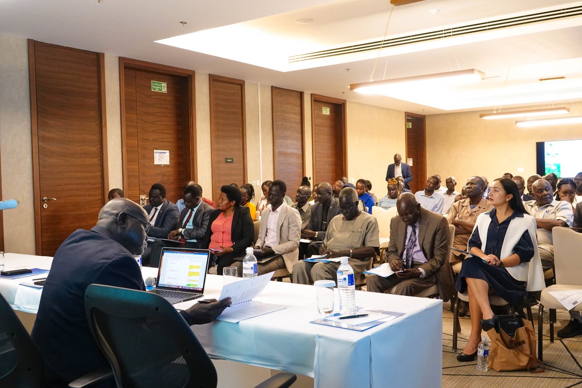 undpsouthsudan's tweet image. @undpsouthsudan &amp;amp; @UNEP_Africa w/ support from @theGEF are working w/ 🇸🇸 Min. of Environment &amp;amp; Forestry and key stakeholders to validate the Environmental Protection and Forestry Bills (2023) to strengthen regulation of natural resource use, and curb environmental degradation.