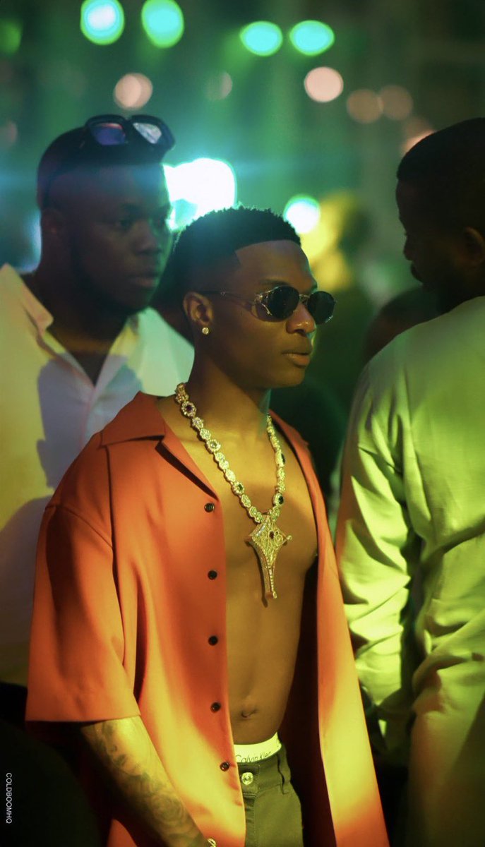 WizkidVoteZone's tweet photo. Voting is still on 🚨 ⏰ 
Vote for Wizkid as 
•Artist Of The Year
•Best Dressed
•Best Male act
•Best Collaboration 
•Best Music Video at AEAUSA
: https://t.co/eWJ78XnNn5

Wizkid at Glastofest also got nominated for British Photography Awards
https://t.co/Wf0mKTTimN https://t.co/MNWLNnoaGE
