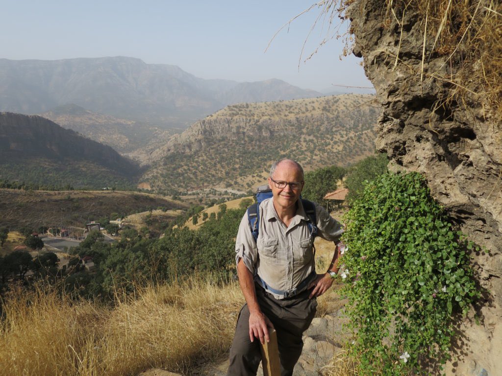 NahreinNetwork's tweet photo. 🎙️New podcast on #UCLMinds
Mehiyar Kathem talks to one of the world’s foremost archaeologists, Professor Graeme Barker, Senior Fellow of the McDonald Institute for Archaeological Research. Prof Barker speaks about his work in the Shanidar Cave in Erbil.
https://t.co/ICoWLP7cQ4 https://t.co/YtNYwTyWqB