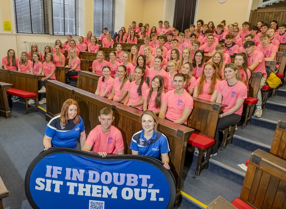 In a big step forward for concussion education in Scotland a new partnership means that student PE teachers at <a href="/EdinburghUni/">The University of Edinburgh</a> now receive mandatory concussion training as part of their degree course.

Find out more ⬇️
sportfirst.sportscotland.org.uk/articles/compu…

#IfInDoubtSitThemOut