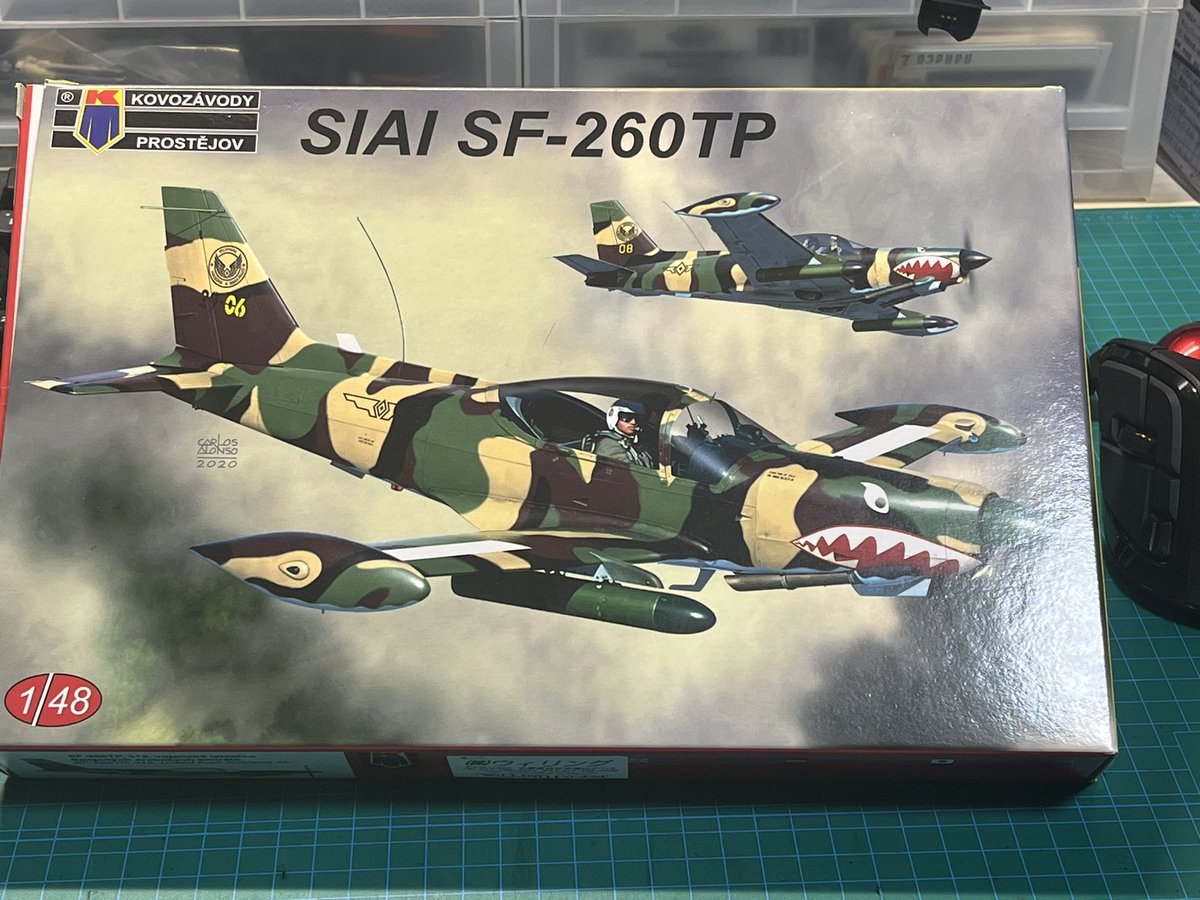 dzm95321's tweet photo. 出張先で一目惚れ
＃KPMODEL
＃シャークマウス 
＃チェコ製 https://t.co/qgFUOd2yPr