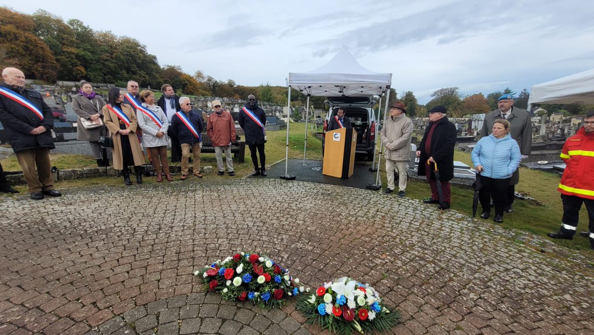 🇫🇷 A #Elbeuf puis à #Caudebec j’ai répondu présent ce matin à l’appel et aux invitations du #SouvenirFrançais qui honore chaque 1er novembre les soldats résistants et civils « morts pour la France » #memoire #hommage