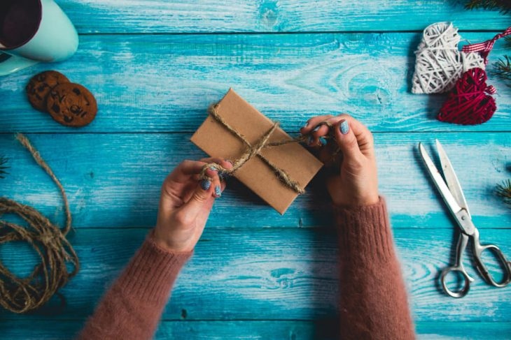 Crafting the Perfect Christmas: Inspiring Handmade and DIY Gift Ideas Blog link here: mindfulmarket.com/matters/crafti… #mindfulmarket #crafting #DIYgift #handmade #giftideas #blog #makersgonnamake #doityourself #madewithlove #holidaygifts #blogpost