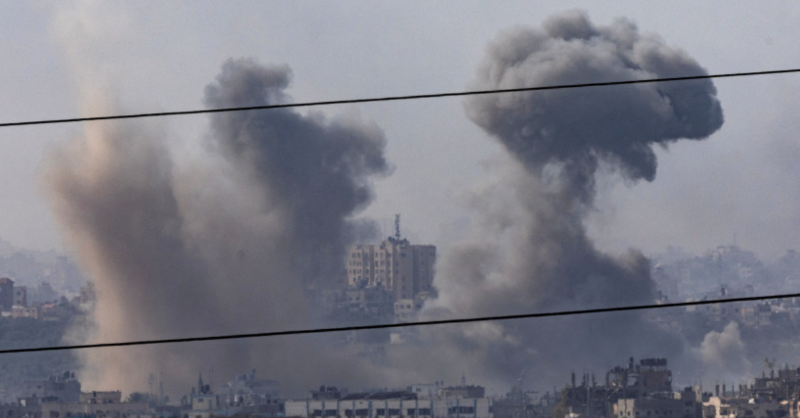 Las FDI toman el mando del bastión militar de #Hamás en #Jabaliya, #Gaza
El golpe dañó el mando y control de Hamás en la zona y eliminó a un gran número de #terroristas
unidosxisrael.org/noticias/las-f…