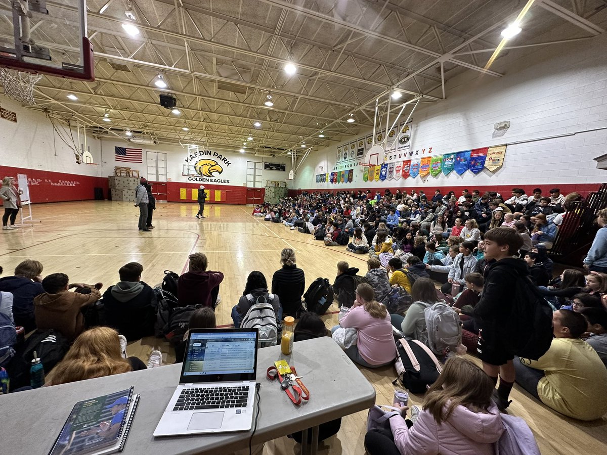We’re proud to partner with App State athletics to continue working on the EAGLE way! Starting off our Wednesday with a pep rally in the gym ♥️💛🦅 #believetheHyPe