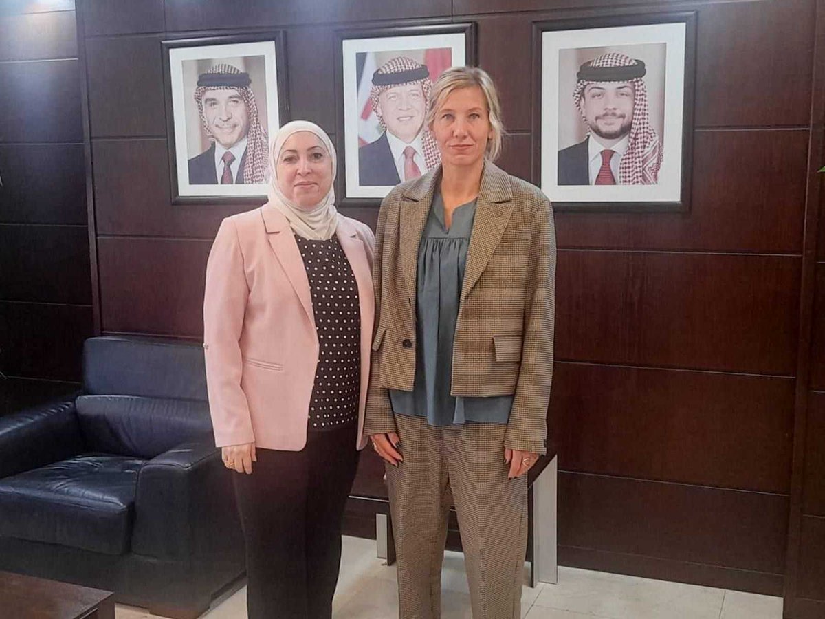 وزيرة النقل تؤكد أهمية توفير خدمات نقل عالية الجودة وقليلة التكلفة
petra.gov.jo/Include/InnerP…
#بترا #الأردن