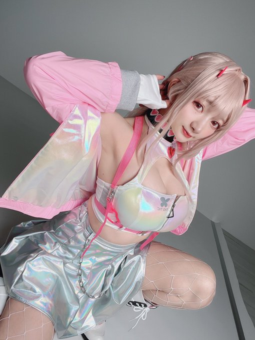 Twitterのコスプレ画像26