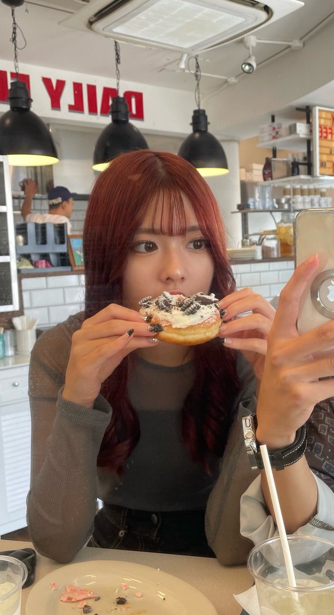 ebxoko's tweet photo. Donuts🍩🍴 https://t.co/tjd9smAyY0