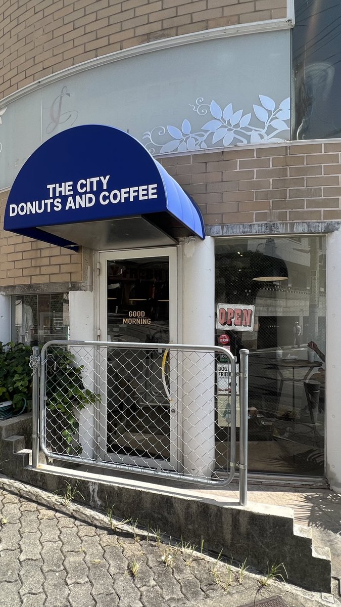 ebxoko's tweet photo. Donuts🍩🍴 https://t.co/tjd9smAyY0