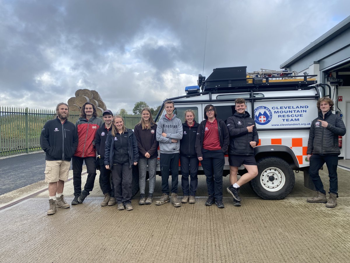 We recently hosted a visit from @NorthYorkMoors Countryside Worker & Countryside Ranger apprentices. A great visit and particularly good to see such enthusiastic young people getting involved with the National Park - the future is in good hands!