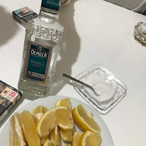 Bu akşam eşlik etmek isteyen varmı 🤗 #aydin #aydinmerkez #nazilli #kusadasi