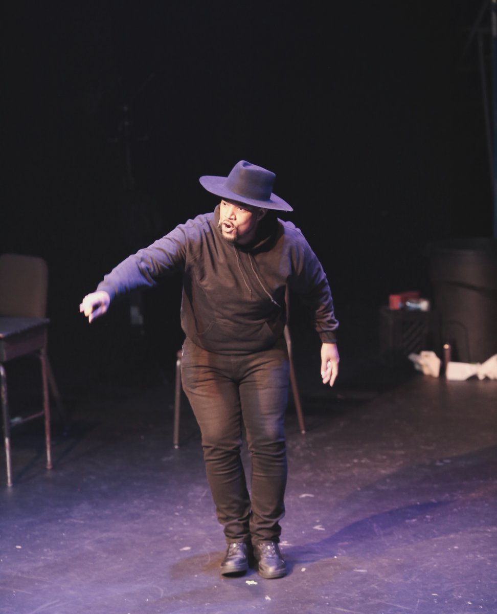 DoctorMicah's tweet photo. 💪🌍 Hustle every single day to grow and land bigger stages. It's all about making those broader impacts and spreading the message! ✨🎤 Keep pushing. Make waves together. 🙌 #GrindNeverStops #MakingAnImpact #grind 
#successmindset #inspiration #ambition #successjourney https://t.co/OmDuFIx6BR