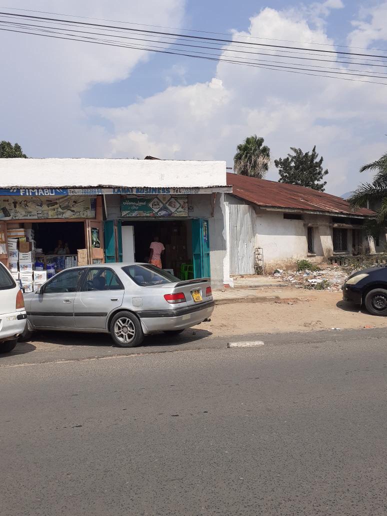 Hippotooth257's tweet photo. @umurundi22 Le cure-dent Hippo Tooth est disponible pour la vente en gros ou detail. Retrouvez-le à l'avenue de la Révolution, chez Homeland shop, en diagonale de la Galerie Mbaza. Vous êtes les bienvenus. 💯 #HippoTooth #Bujumbura" 🤳69670180/71580608 https://t.co/Yr4vqazyd0