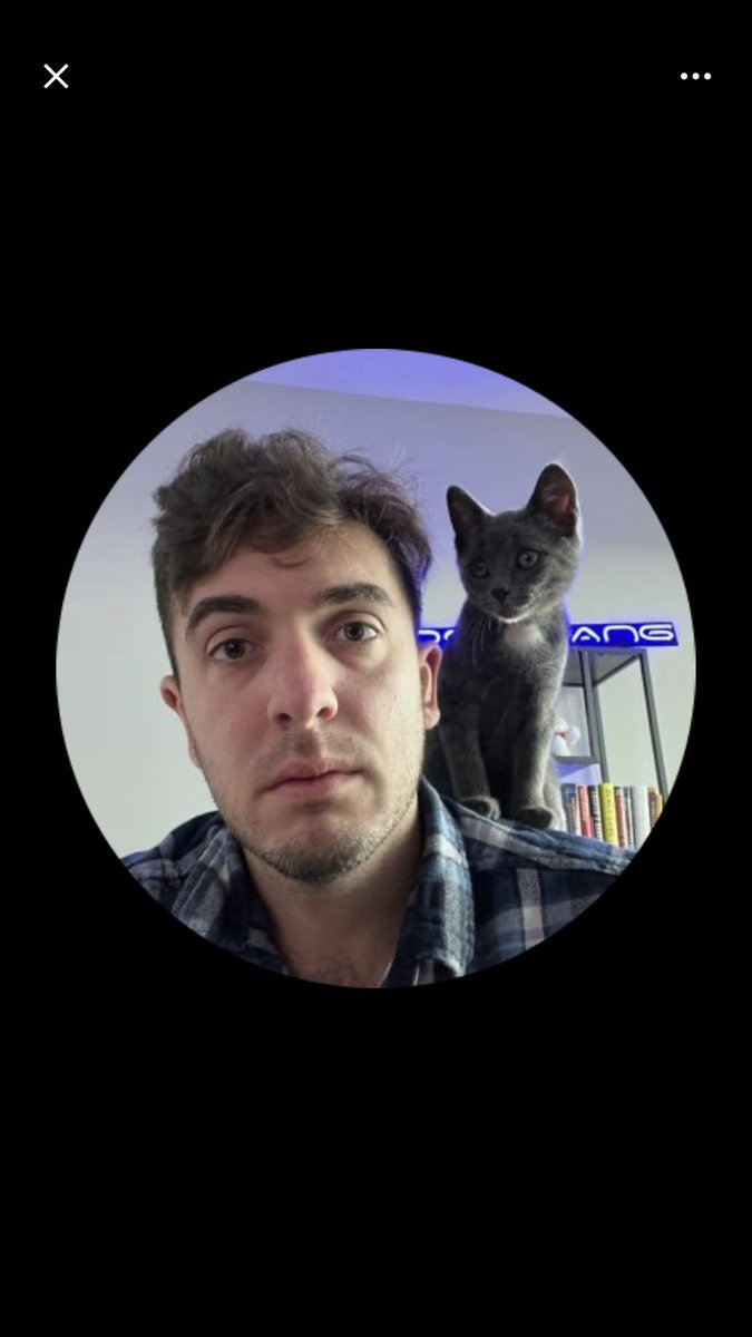 itch1182's tweet photo. And the award for “most punchable face” goes to this fuckin guy. Landslide winner 😂 👊🏽 #APESNEVERLEAVING #SuperChatMatt https://t.co/fH4h05hWny