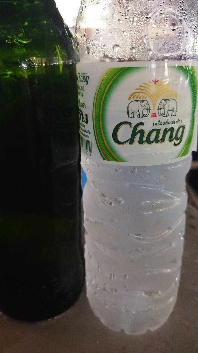 Elfin_devil's tweet photo. ตลาดต้นตาล https://t.co/iKIuQswS9W