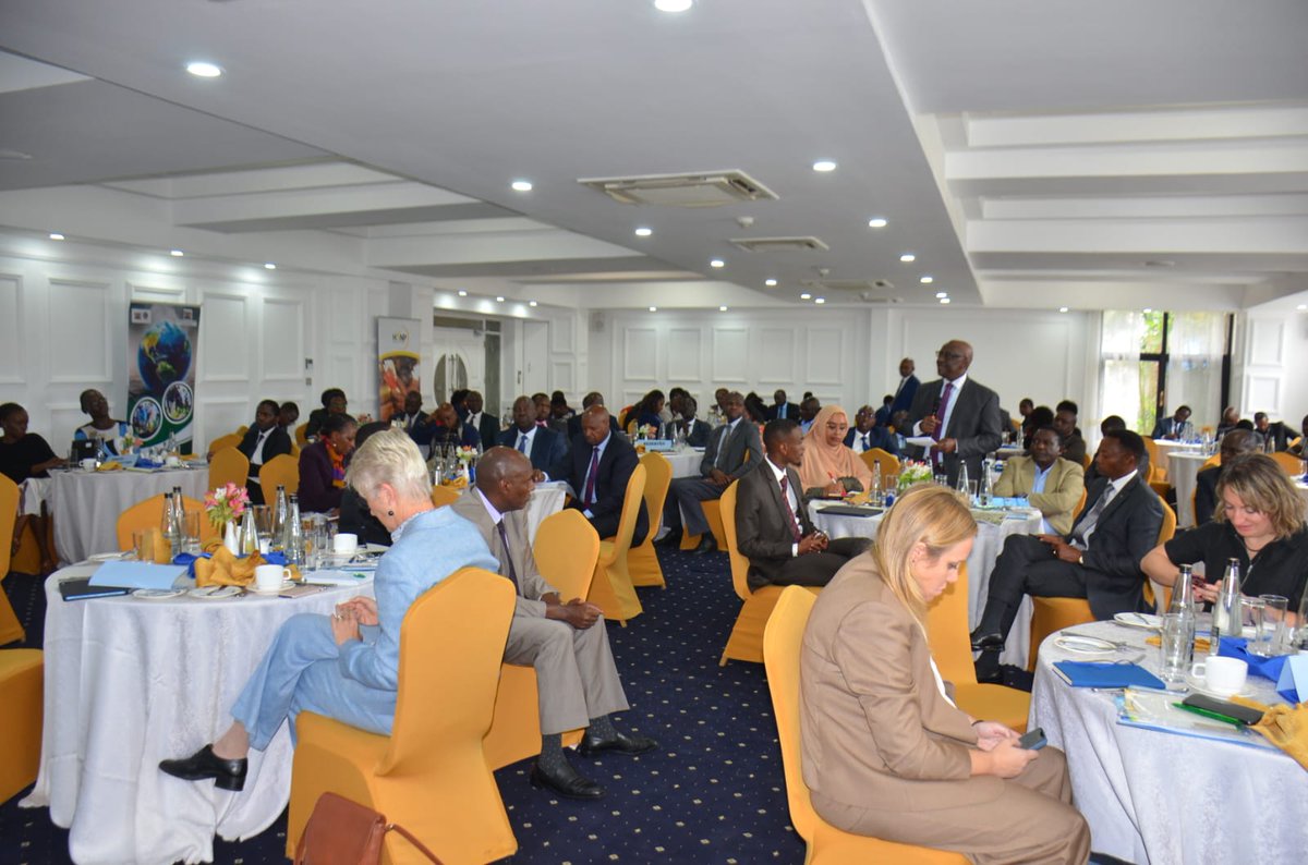 simba_guleid's tweet photo. I attended a morning breakfast roundtable event in which representatives from the Ministry of East Africa ASAL and Regional Development, including CS @PeninahMalonza and PS's @harsama_kello @AbdiDubatF, presented the key development goals for the ASALs and the 7-member EAC region. This meeting served as a platform for fostering collaboration between development partners, Semi Autonomous Government Agencies (SAGAs), and other national government agencies, with a mutual agreement to enhance cooperation between development partners and the Ministry of ASALs and EAC