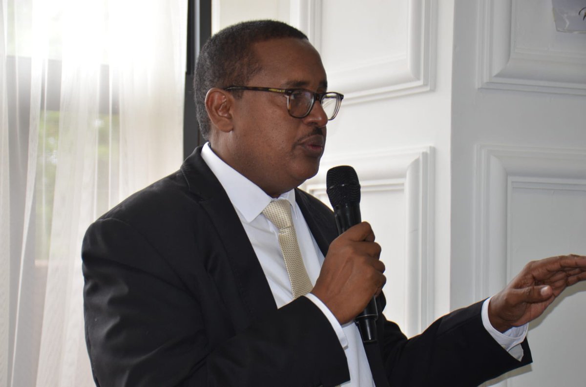 simba_guleid's tweet photo. I attended a morning breakfast roundtable event in which representatives from the Ministry of East Africa ASAL and Regional Development, including CS @PeninahMalonza and PS's @harsama_kello @AbdiDubatF, presented the key development goals for the ASALs and the 7-member EAC region. This meeting served as a platform for fostering collaboration between development partners, Semi Autonomous Government Agencies (SAGAs), and other national government agencies, with a mutual agreement to enhance cooperation between development partners and the Ministry of ASALs and EAC
