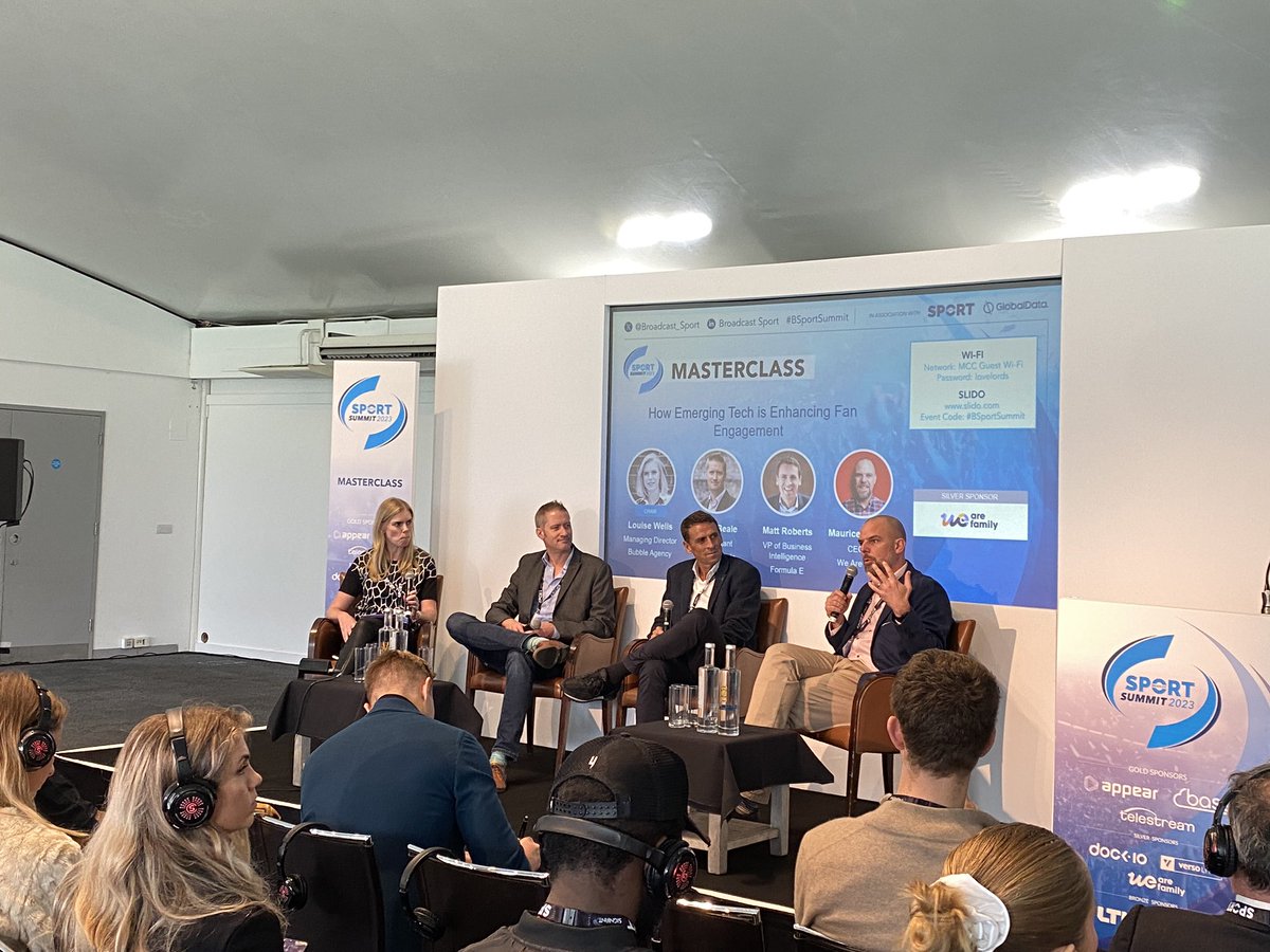 broadcast_sport's tweet photo. We discovered how new and emerging technologies are enhancing fan engagement with @LizoFizo, @speedybeale, Maurice Wheeler and @FIAFormulaE’s Matt Roberts. #BSportSummit https://t.co/Me65hGcbb4