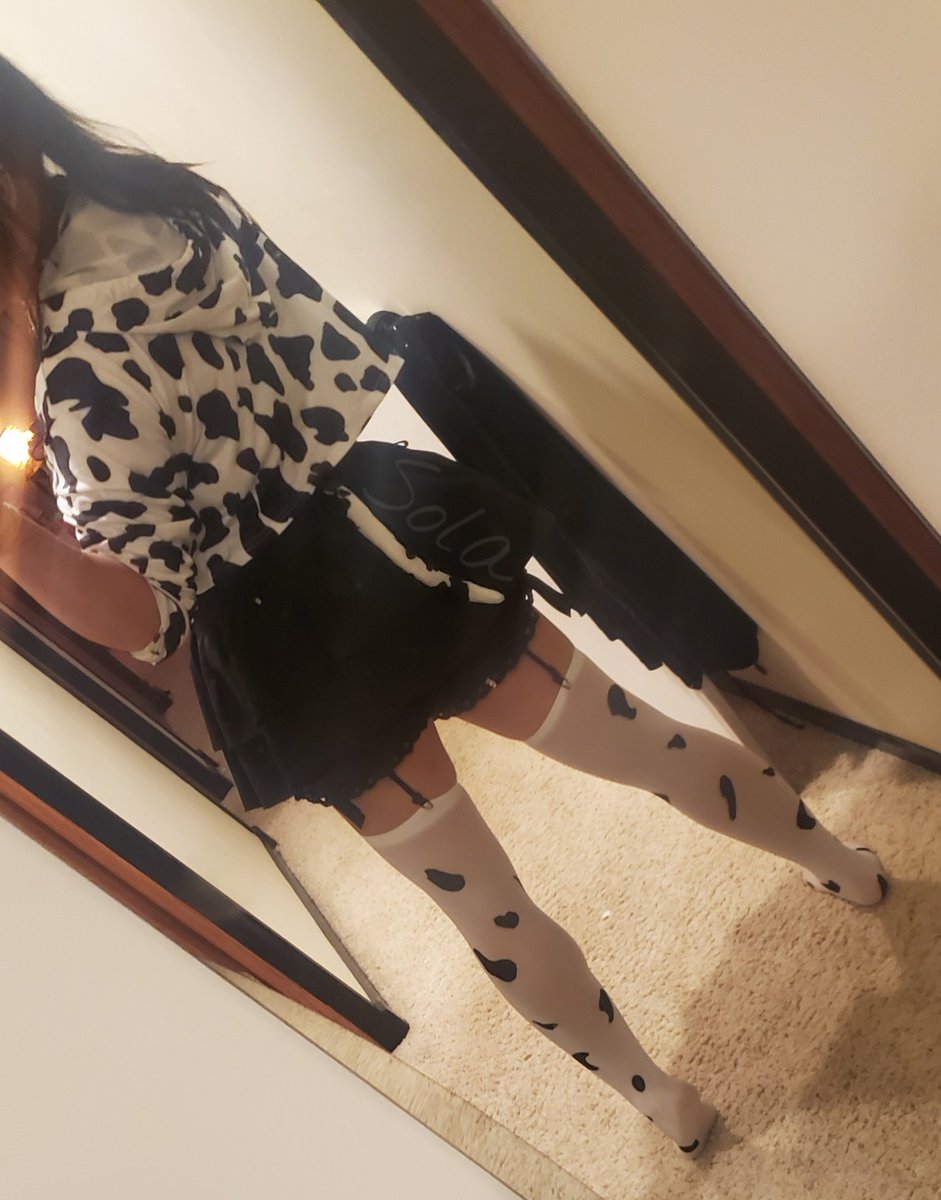 Solacybin's tweet photo. I'm in need of some milking 😮‍💨 https://t.co/RCCw3WHIEe