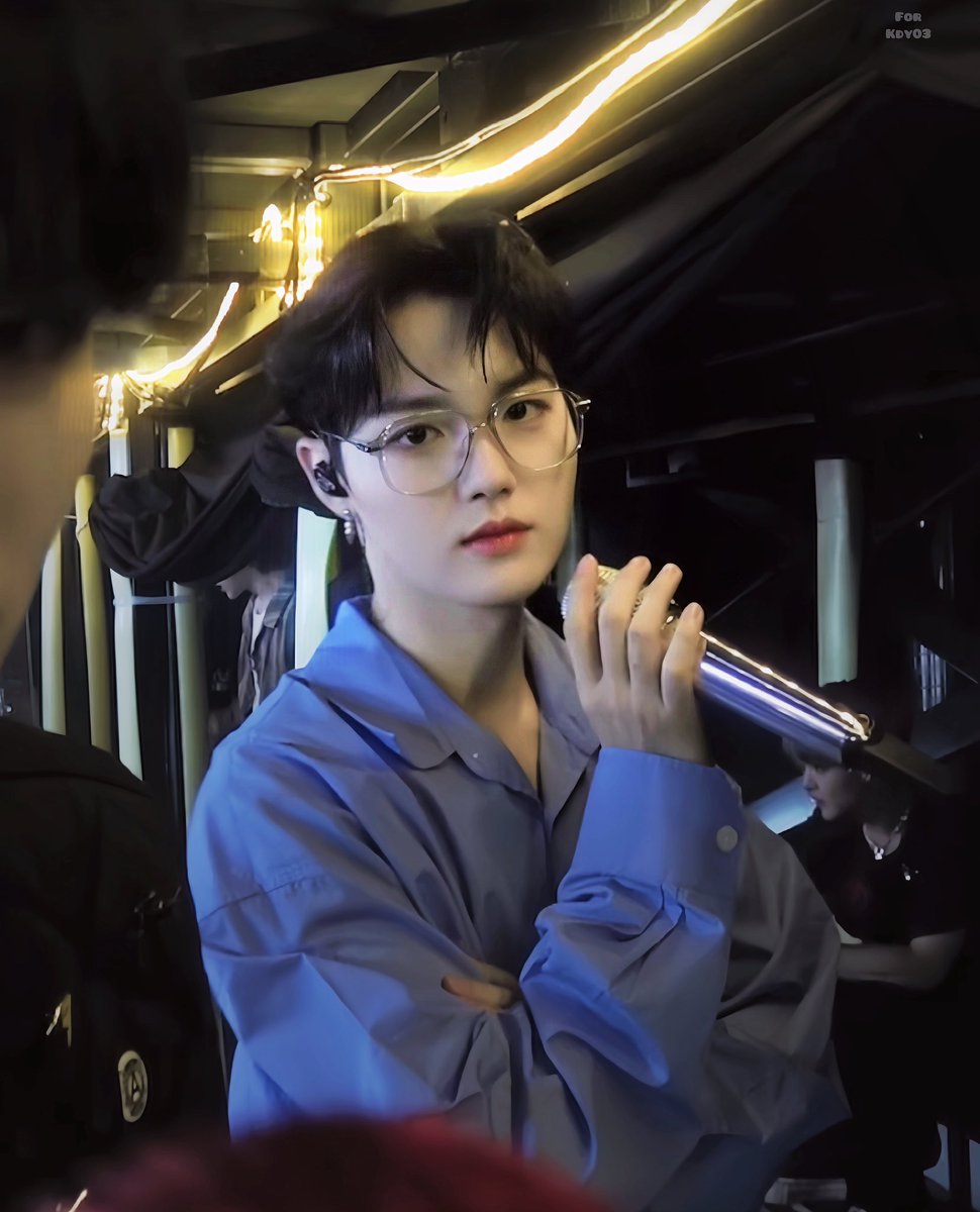 ♡︎ 겨울 소년 ♡︎ tweet media