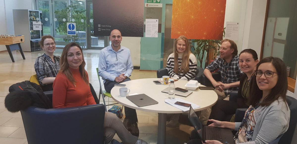 Thank you <a href="/EarlhamInst/">Earlham Institute</a> <a href="/whatchamacaulay/">Iain Macaulay</a> <a href="/fonseca_son/">Sonia Fonseca</a> &amp; Andrew Goldson for the great discussion on spatial transcriptomics with <a href="/vizgen_inc/">Vizgen</a> , MERSCOPE platform, and the future of single cell genomics. Looking forward to keeping collaborating with you <a href="/MRC_WIMM/">MRC WIMM</a> Single Cell Facility