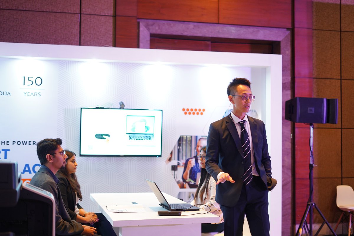 KonicaIndia's tweet photo. Exciting times ahead as we team up with #FuntechInnovations for a transformative partnership. The event featured engaging and interactive sessions, which offered a unique opportunity for the audience to gain deeper insights into the innovative solutions. https://t.co/JiLU7OH7hV