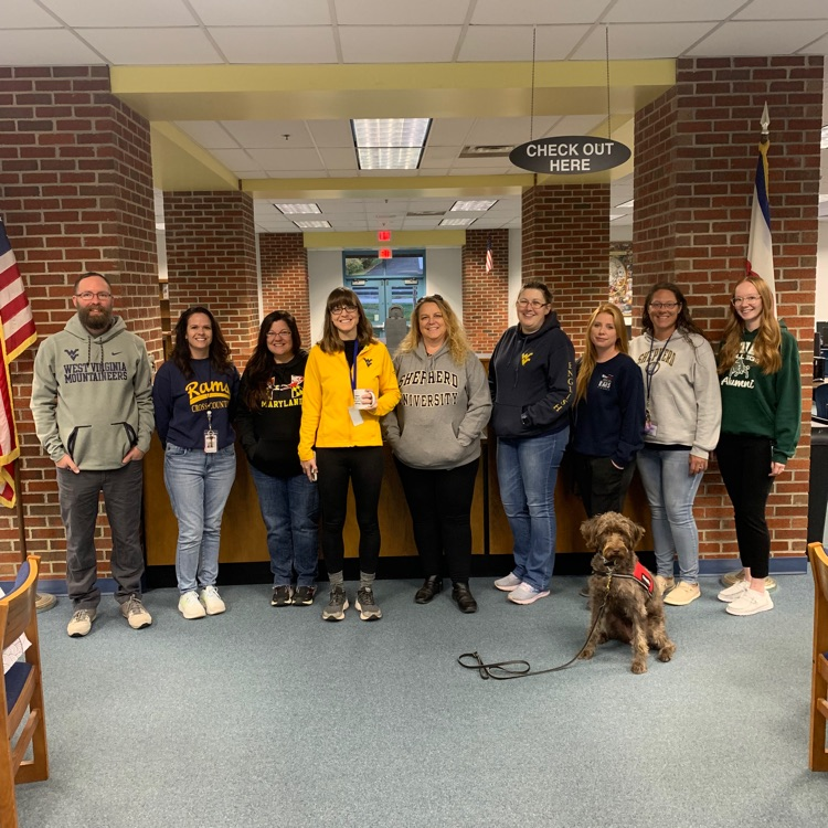 BSHS_TRIBEPRIDE's tweet photo. It's College Application & Exploration Week! The BSHS faculty proudly wore their alum sweatshirts and colors today. Where will you apply? #CollegeBoundWV #CFWV #CAEW #IApplied https://t.co/JgTDWhqC8A