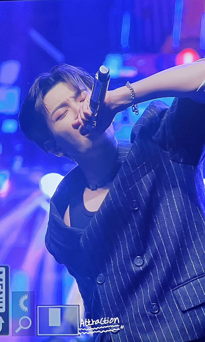 231101 이데일리 #에이티즈 #ATEEZ #홍중 #HONGJOONG #섹시뽀쨕홍중 #항상보고싶홍