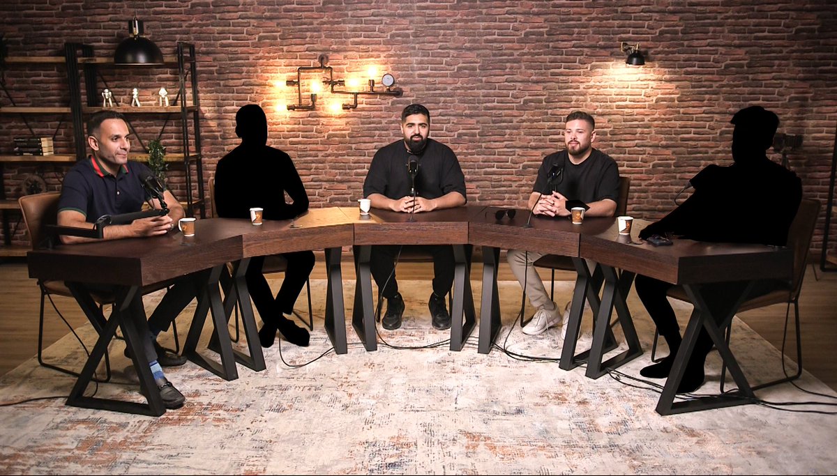 Wordsof_Rizdom's tweet image. Second Reveal! 

The infamous Raja Banks!

Some great guesses made still 2 more to go! 

Episode goes live this Sunday 6pm GMT/ 1pm EST 

Guess tomorrows reveal and have a chance of winning a $25k SFT account. 

Hit Repost and let’s see who guesses correctly 👇