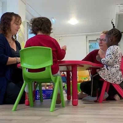 🇫🇷 À Nogent-sur-Oise, la crèche inclusive Mam’eo accueille 14 enfants, dont 5 qui sont porteurs d’un handicap ! Attendu depuis des années par les parents du secteur, cet établissement essentiel est le premier de ce type dans la region ! 👏 (France 3)

📸 Gontran Guraudeau