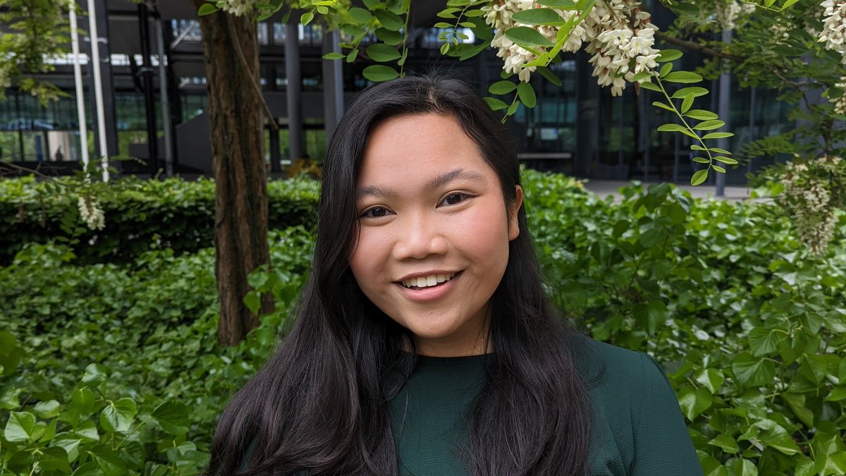 Ir. Zafina Aminuddin has won a Unilever Research Prize 2023, which she got for her outstanding MEP research. Zafina worked on finding a more active catalyst for converting renewable solar and wind energy into a transportable form. More: bit.ly/45W319m