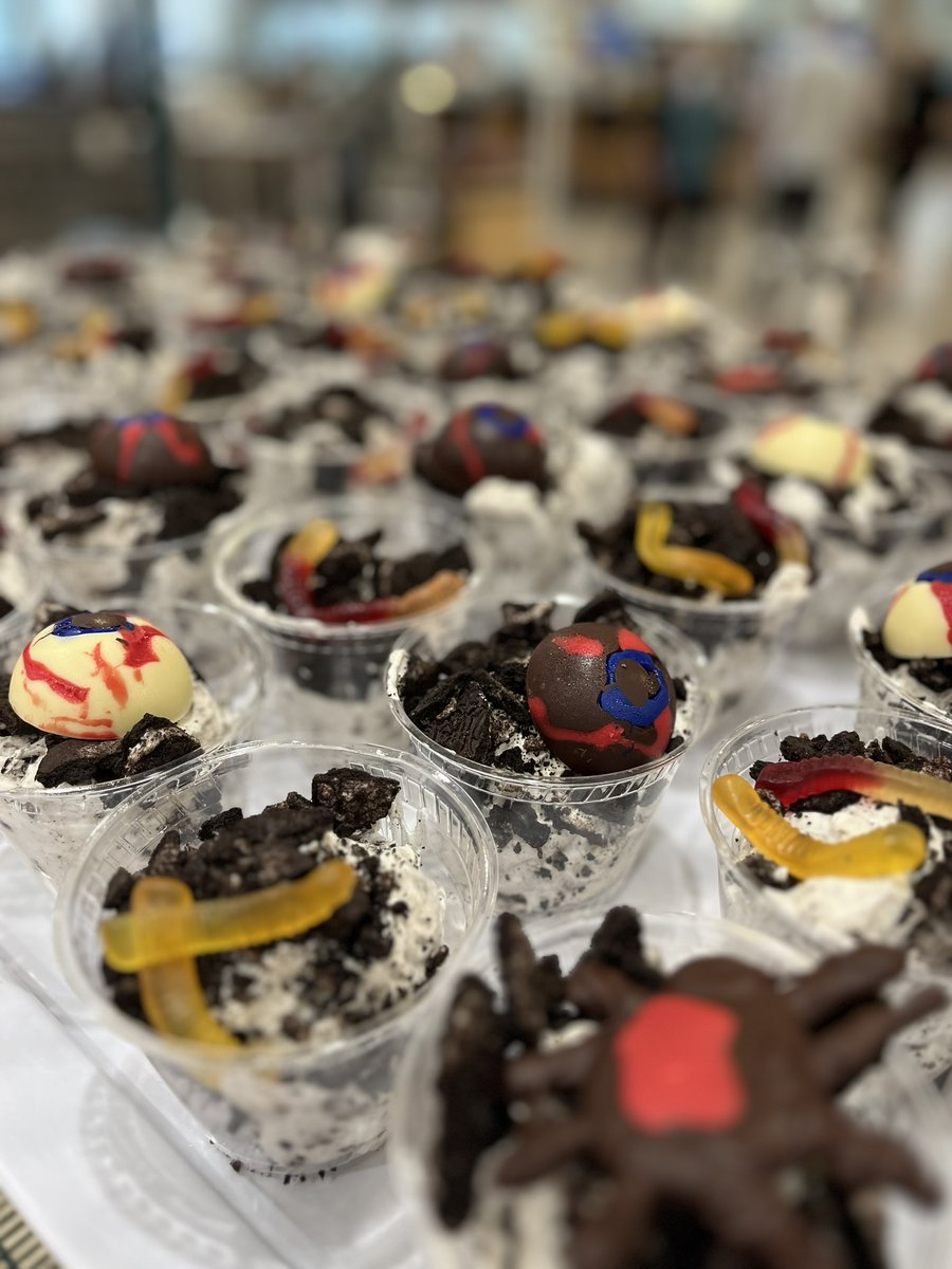 KeeneDining's tweet image. Happy Spooky Season, Owls! #keenestatedining #keenestatecollege #chartwellshighered