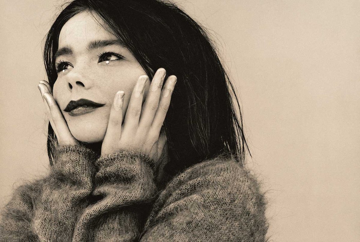 PasaLaBacha's tweet image. Canciones que no envejecen, exquisites pura de la Diosa Islandesa Bjork.

 #PoderosoTieneFrío