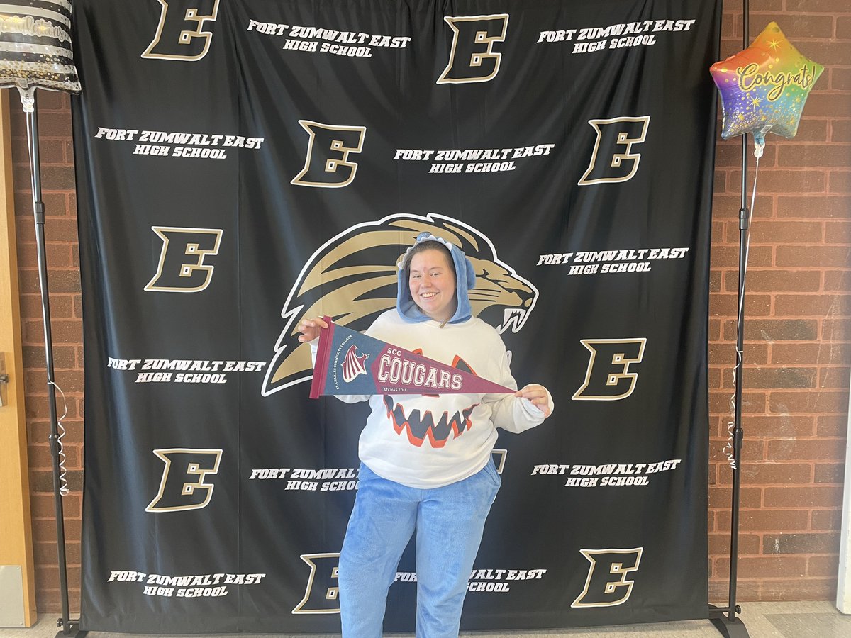 Congrats to Jessica Tow who is going to SCC next fall!