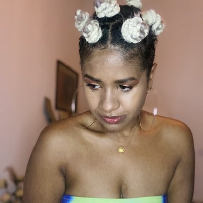 MaeMpli's tweet photo. #NouvellePhotoDeProfil https://t.co/K4w7CAEep9