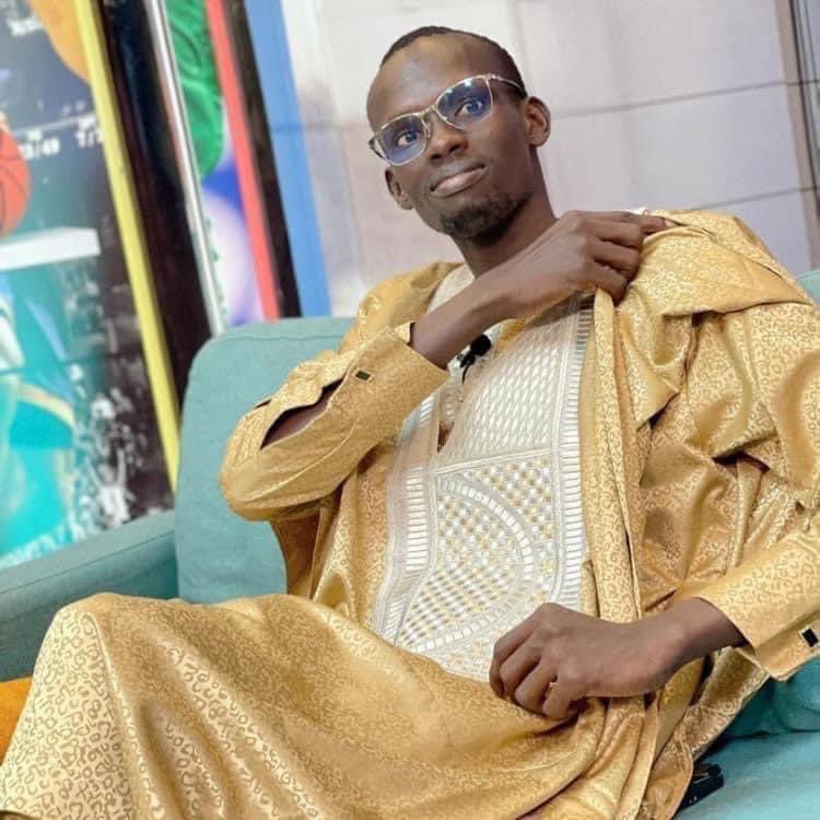 Ayoba FAYE (@autruicomoi) on Twitter photo Il se pourrait que Pape Ibrahima Gueye fasse partie des victimes de cette pirogue secourue lundi. C’est très difficile de confirmer. Nous sommes en train de vérifier avec <a href="/txemita/">Txema Santana ✳️</a> ce qu’il en est vraiment. Et surtout ce qu’il est advenu de sa dépouille.
C’est très triste de Il se pourrait que Pape Ibrahima Gueye fasse partie des victimes de cette pirogue secourue lundi. C’est très difficile de confirmer. Nous sommes en train de vérifier avec <a href="/txemita/">Txema Santana ✳️</a> ce qu’il en est vraiment. Et surtout ce qu’il est advenu de sa dépouille.
C’est très triste de