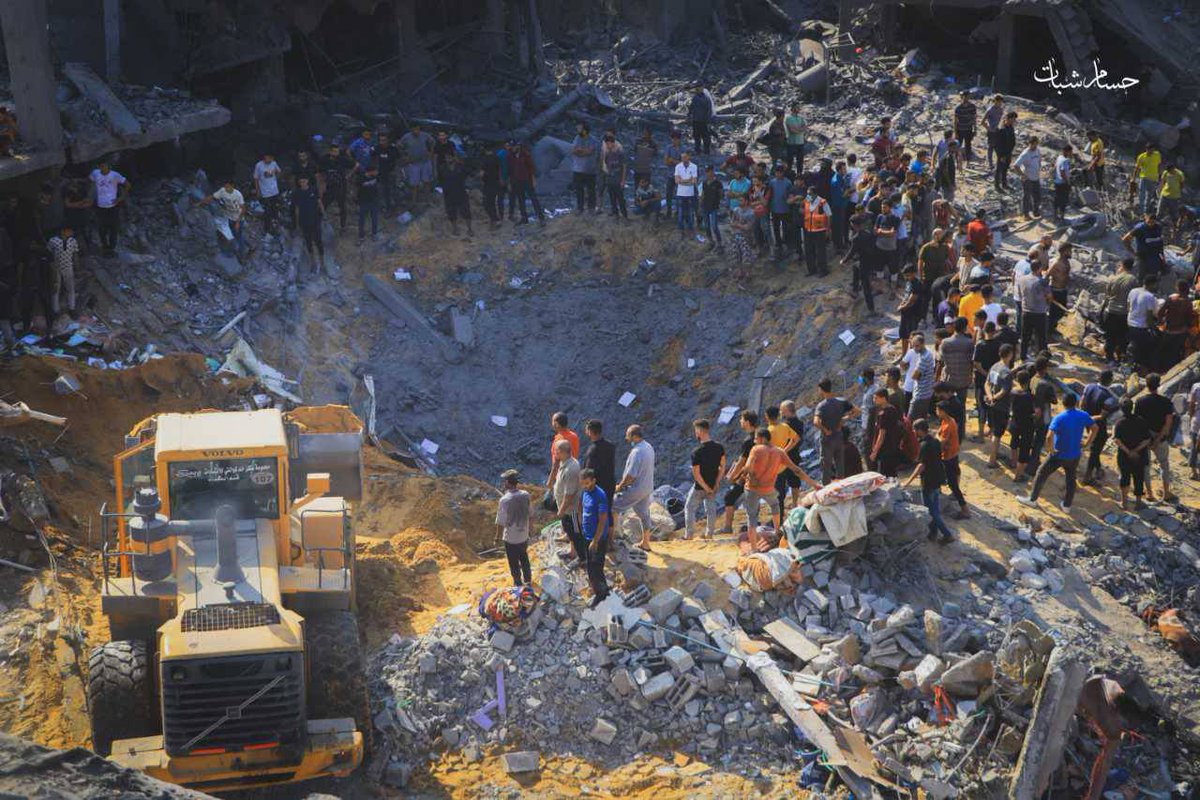 Jackson Hinkle ๐บ๐ธ (@jacksonhinklle) on Twitter photo ๐จ๐ฎ๐ฑ Israel BOMBED the refugee camp AGAIN TODAY while aid workers searched through the rubble for survivors of yesterdayโs bombing.
๐ฎ๐ฑ Israel = ISIS ๐จ๐ฎ๐ฑ Israel BOMBED the refugee camp AGAIN TODAY while aid workers searched through the rubble for survivors of yesterdayโs bombing.
๐ฎ๐ฑ Israel = ISIS