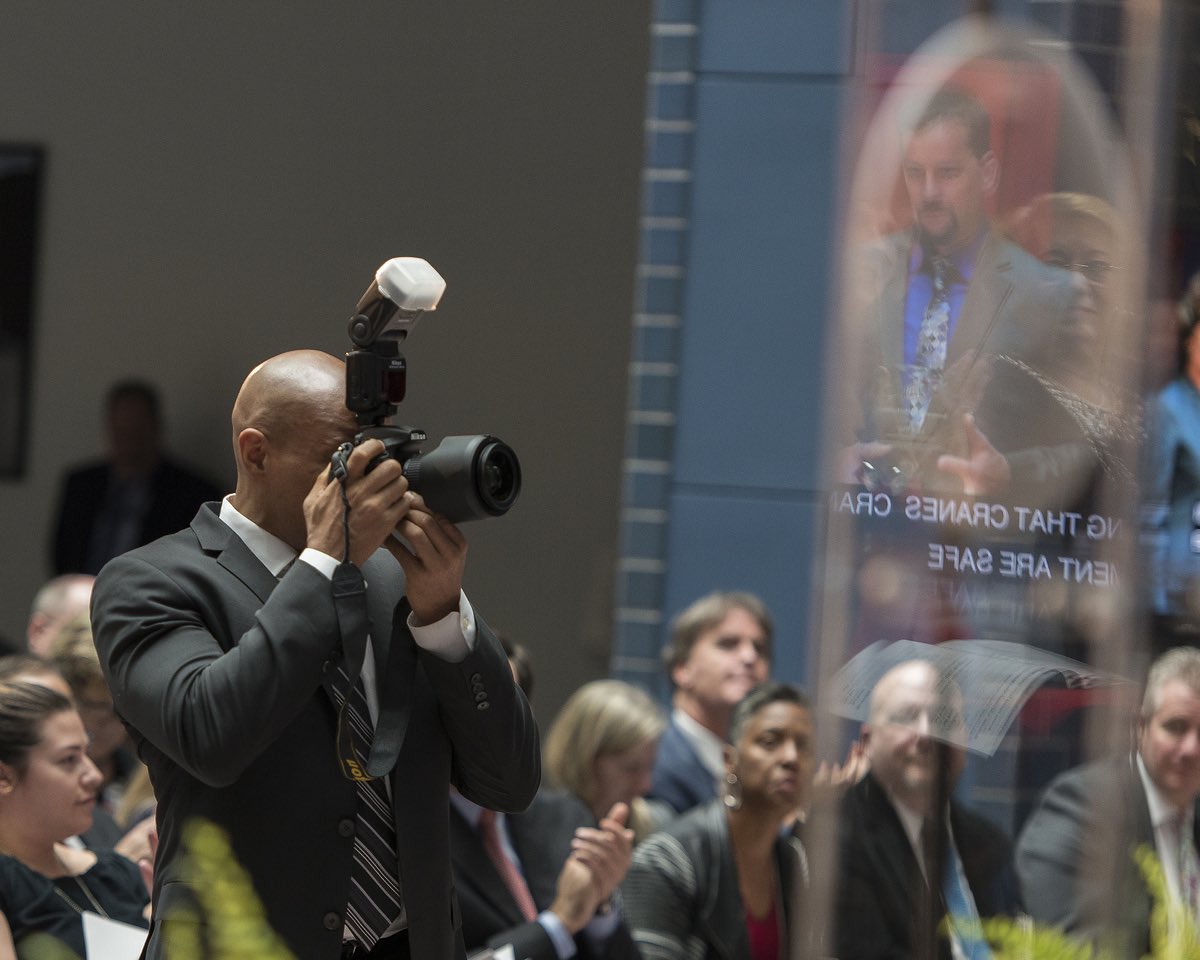 vectors_llc's tweet photo. Lights, camera, action! @vecors_llc supports multi-media productions @USDOT including satellite broadcasts, press conferences, web casting, video teleconferencing, training programs. #DOT #Transportaion #MultiMedia #Camera #Video #Editing #Production https://t.co/8BbW3n3RXb https://t.co/9CvM3Ob9Wd