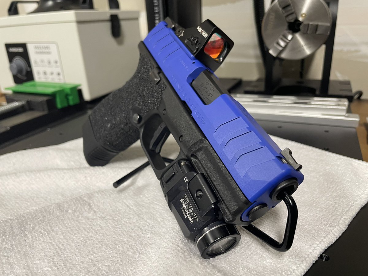 aquilaarsenal's tweet image. Springfield Armory XDM 10mm: Halloween Edition

#XDM10mm
#FirearmCustomization
#HalloweenEdition
#PistolPumpkin
#SpookyShooting