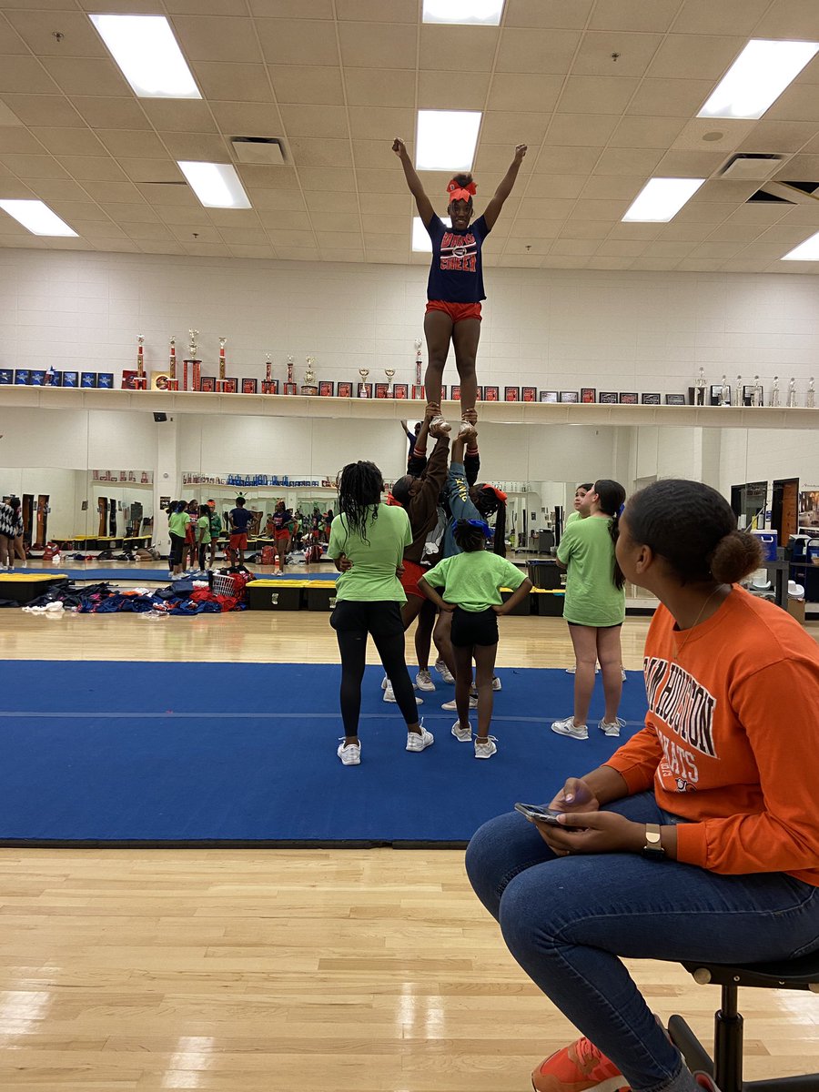 B.Moore-Andrews tweet media