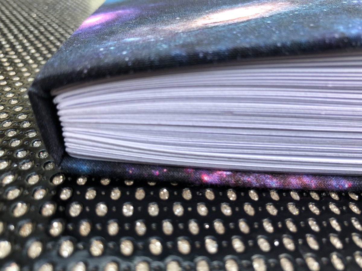 TobyVPhoto's tweet photo. As ever, I encourage you to print your work. And put your photos into a book.
This is my latest one - handmade by a bookbinder who lives locally to me.
#printyourwork
#photobook
#photoalbum
#mrplanks https://t.co/HYphvhq66B