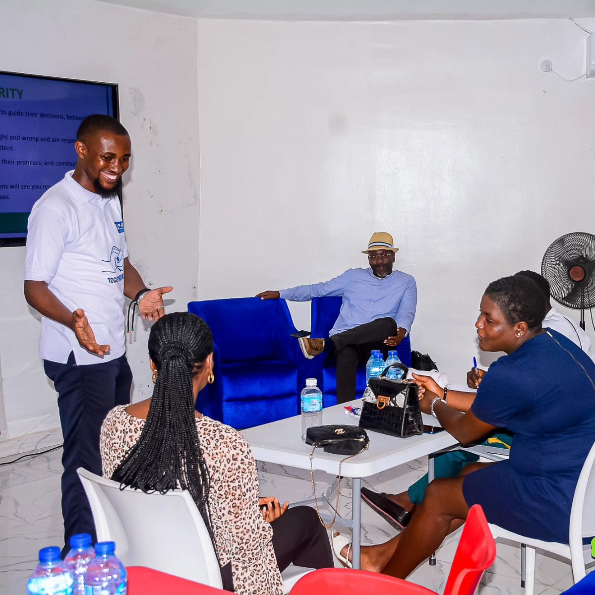 Be the Change You Want to See! 🚀

Our Leaders and Volunteers are the heart of TCRM. Together, we discussed Cross River State's challenges and the solutions that lie within our grasp.

#ChangeMakers  #Solutions #CivicEngagement #TCRM #ActiveCitizenship #thecrossrivermovement