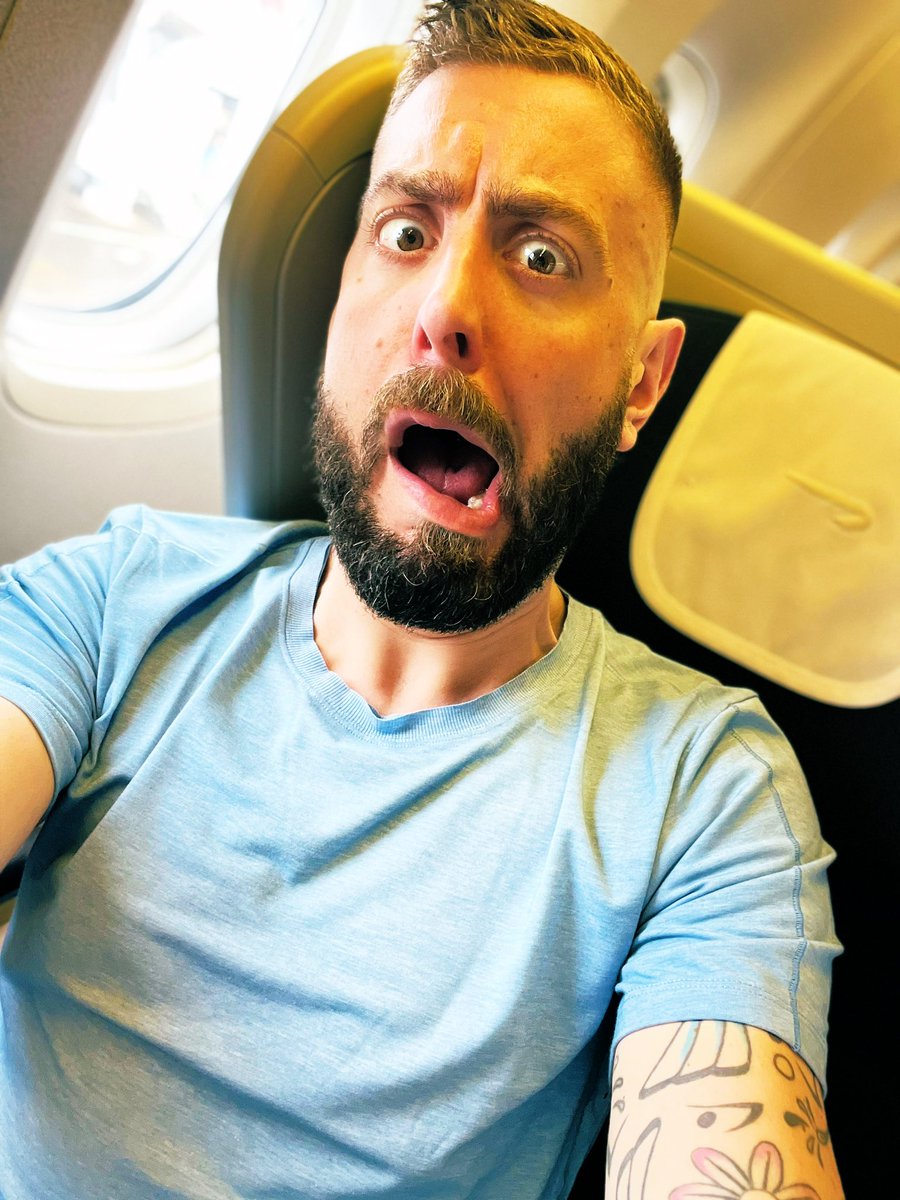 TimmyKernow's tweet photo. When your aircraft hasn’t been refurbed! Looking forward to a fabulous flight to LAX and Cali adventures beyond.🇺🇸☀️🏳️🌈
#BA281 #LHR to #LAX #FirstWorldProblems #Holiday #ClubWorld #SeeIDoIncludeMyMisterInPhotosSometimes https://t.co/1EMGabApRr