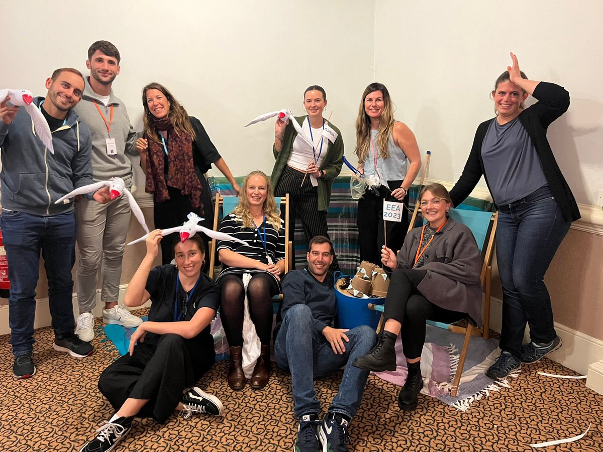 Lucy Mead tweet media