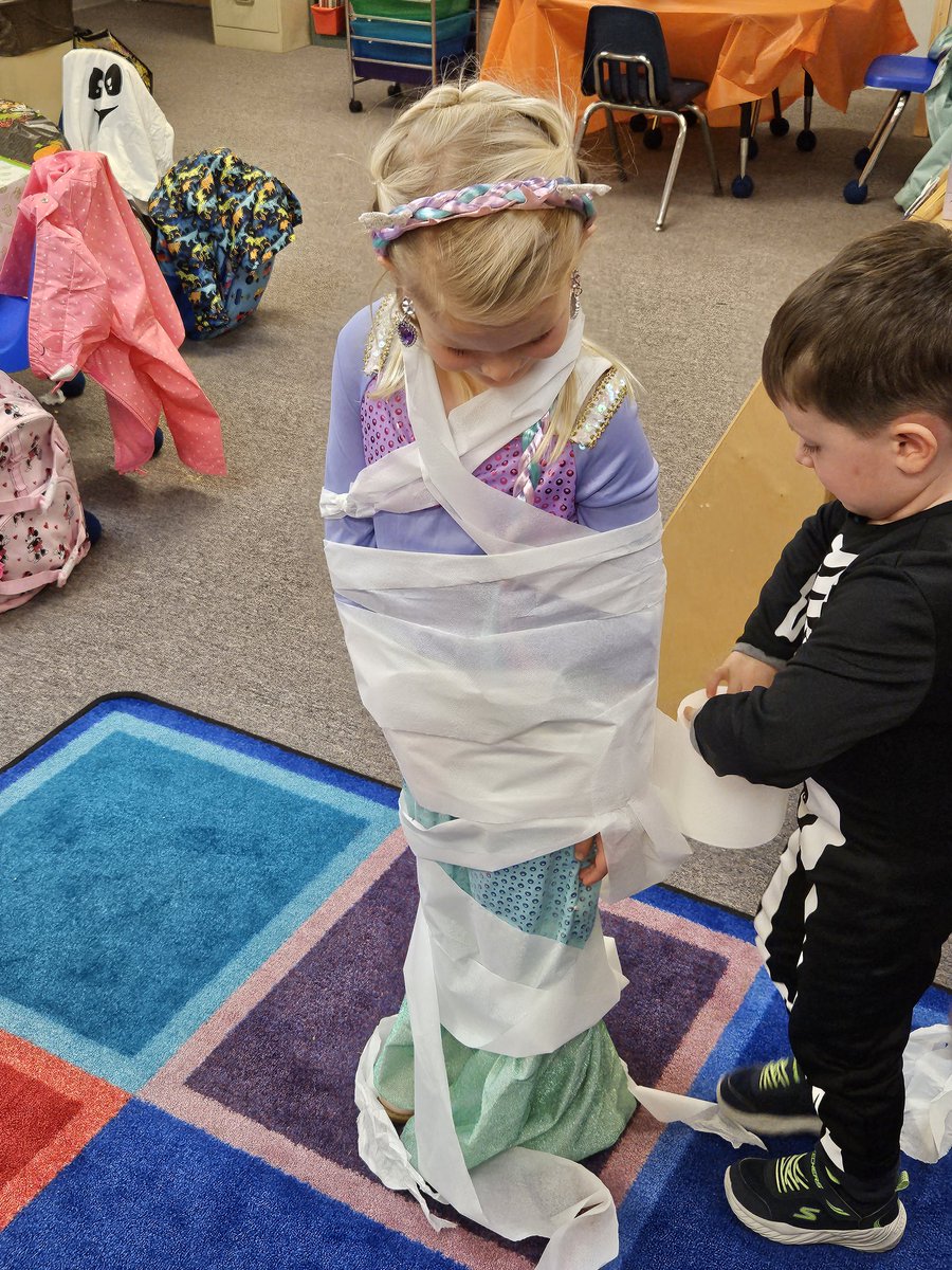 MrsLongdenPES's tweet photo. A little Halloween fun with a mummy wrapping  contest in PM preK! https://t.co/WUMi6NYzE7